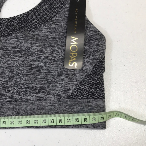 Lot of 3 Activewear Bra/Top’s Medium NWT - Picture 5 of 6
